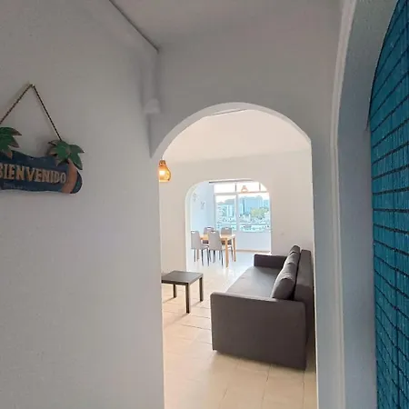 Apartment La Perla & Pool