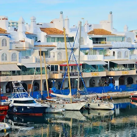 La Perla Beach&pool * Benalmádena